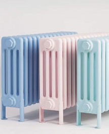 Classic designradiator op standconsoles / pootjes