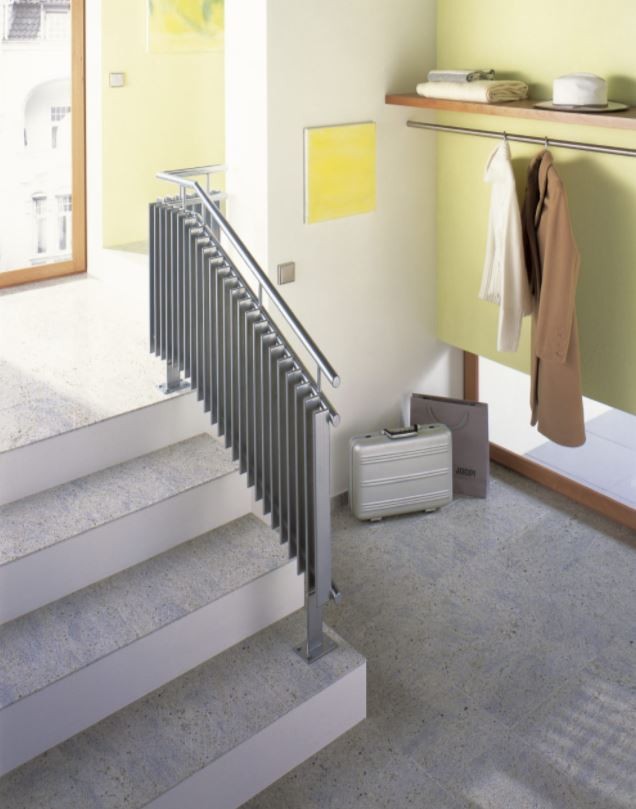 subtiel Regenjas Taille Kolom radiator met grote capaciteit Designradiator.nl levert de mooiste  designradiatoren voor badkamer, woonkamer, keuken, slaapkamer en hal.