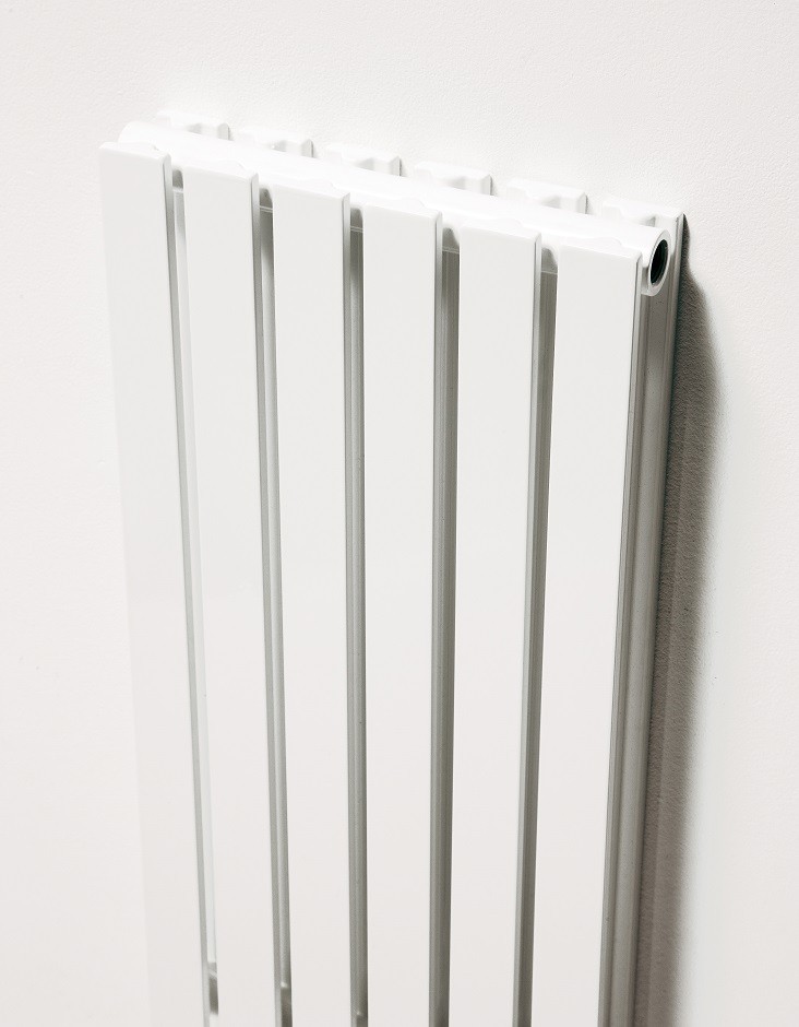 Pr lamellen designradiator in wit of zwart